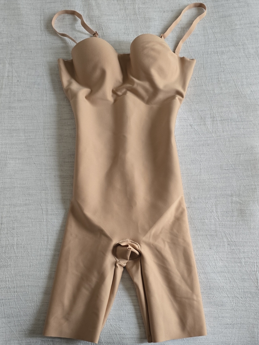 SKIMS Body Zoned Underwire Mid Thigh Bodysuit Size:XS Clay - Picture 4 of 10